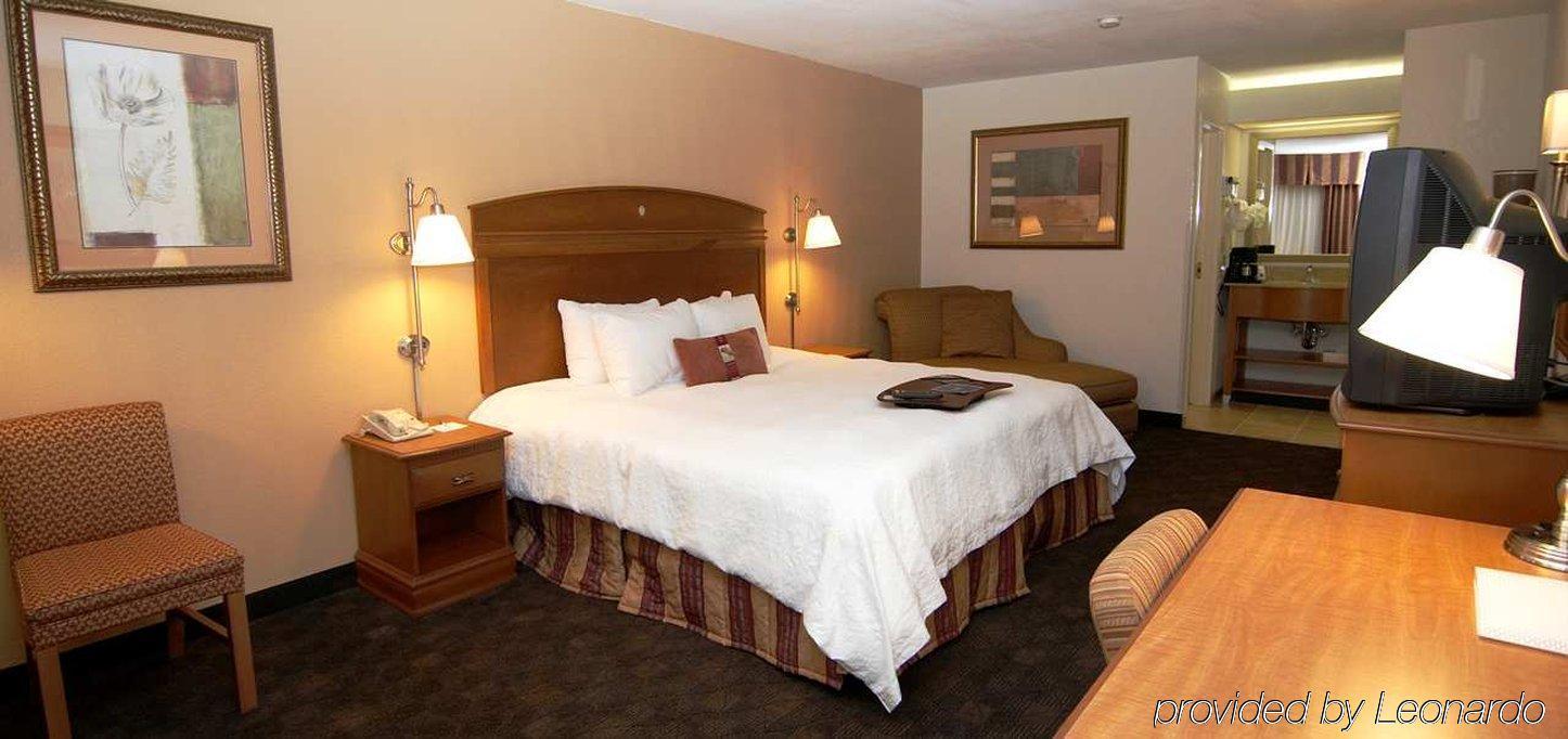 Quality Inn מונרו חדר תמונה